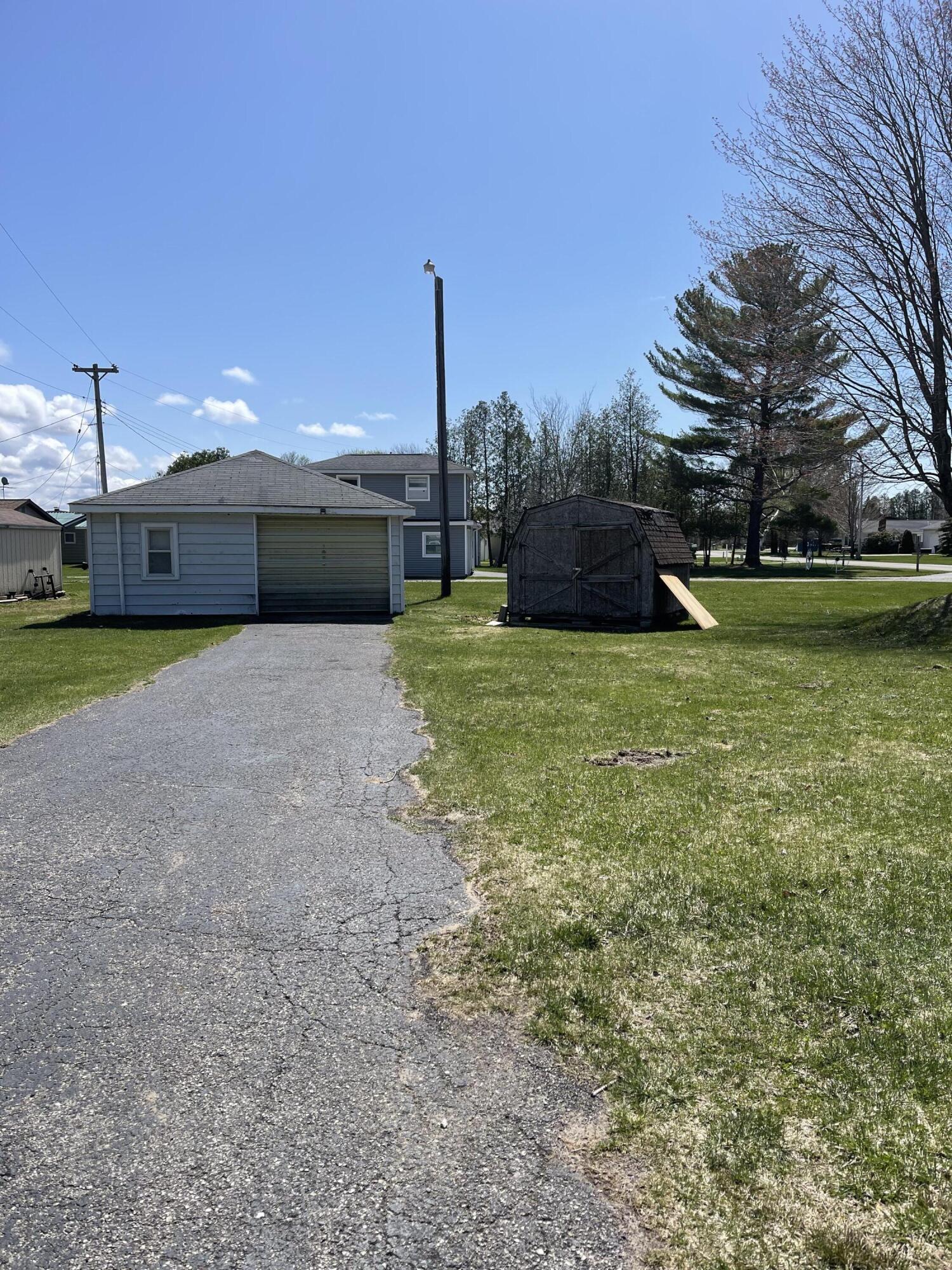 8703 Bayview Road Onekama, MI 49675 - Photo 24 of 25 Garage