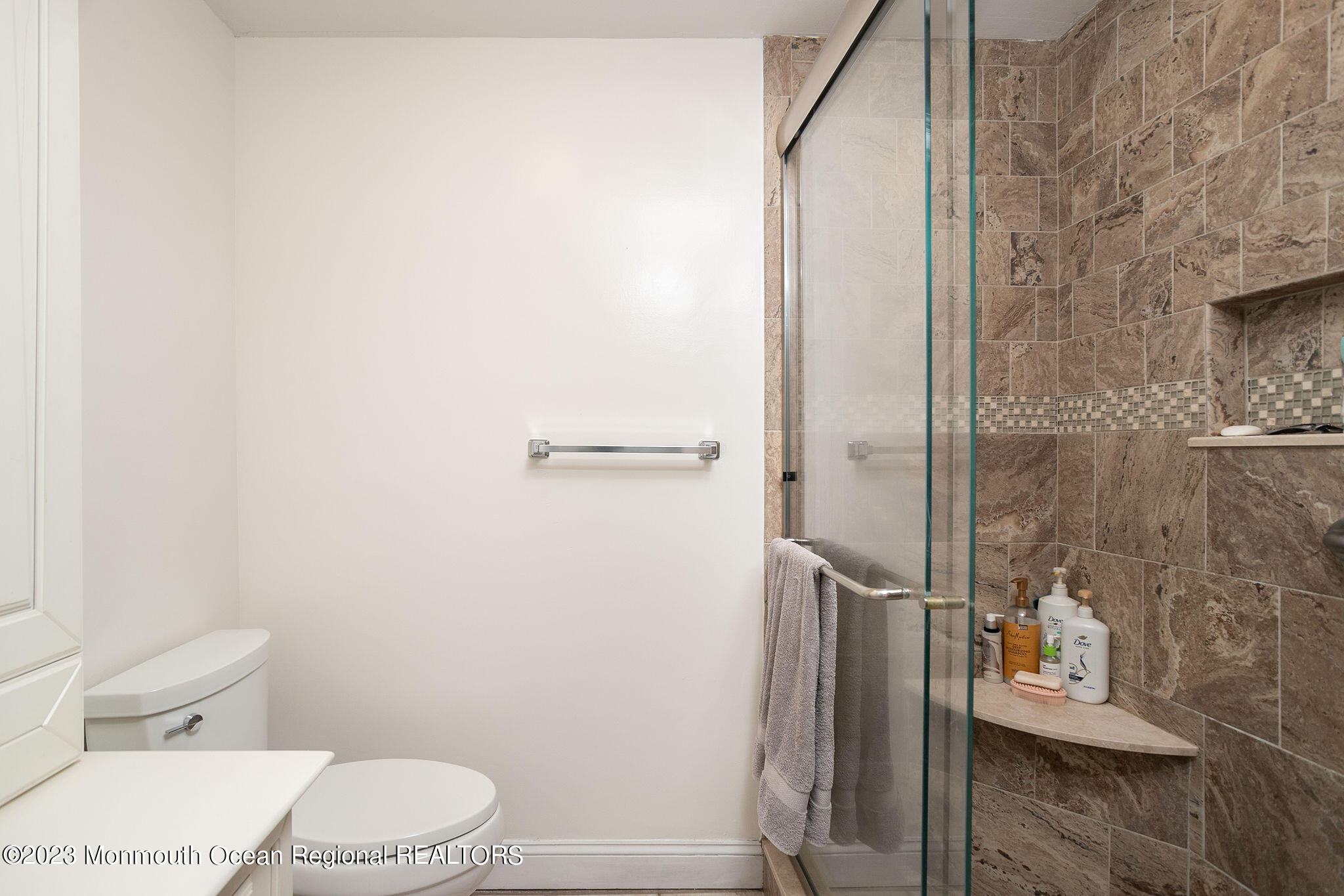 9 Laurel Drive Wrightstown, NJ 08562 - Photo 24 of 66 9Laurel-27