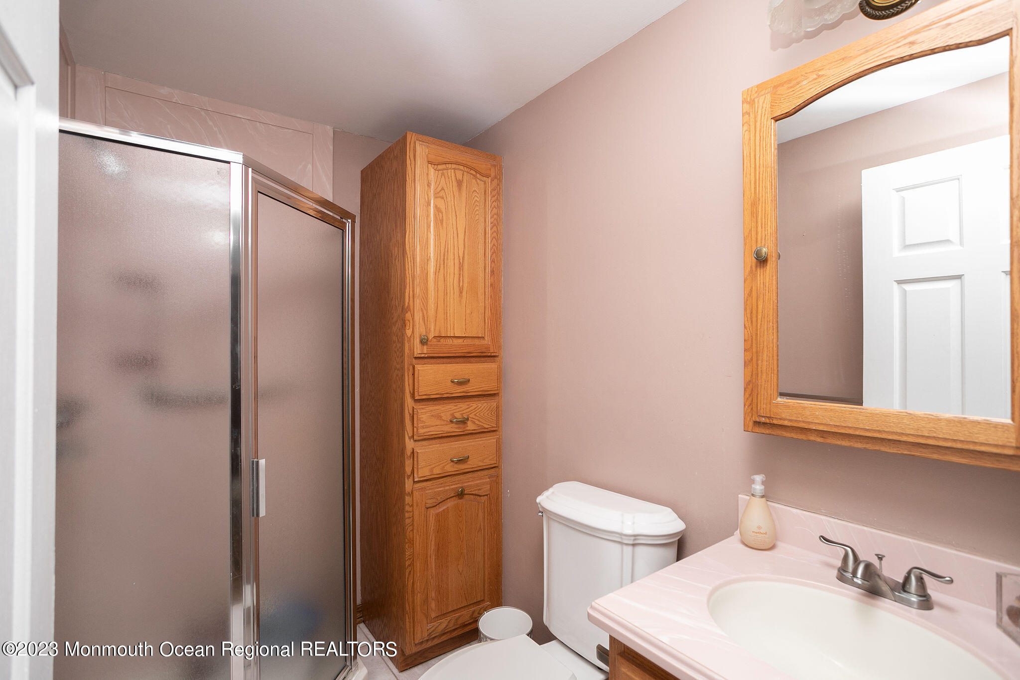 9 Laurel Drive Wrightstown, NJ 08562 - Photo 29 of 66 a bathroom with a sink a toilet and shower