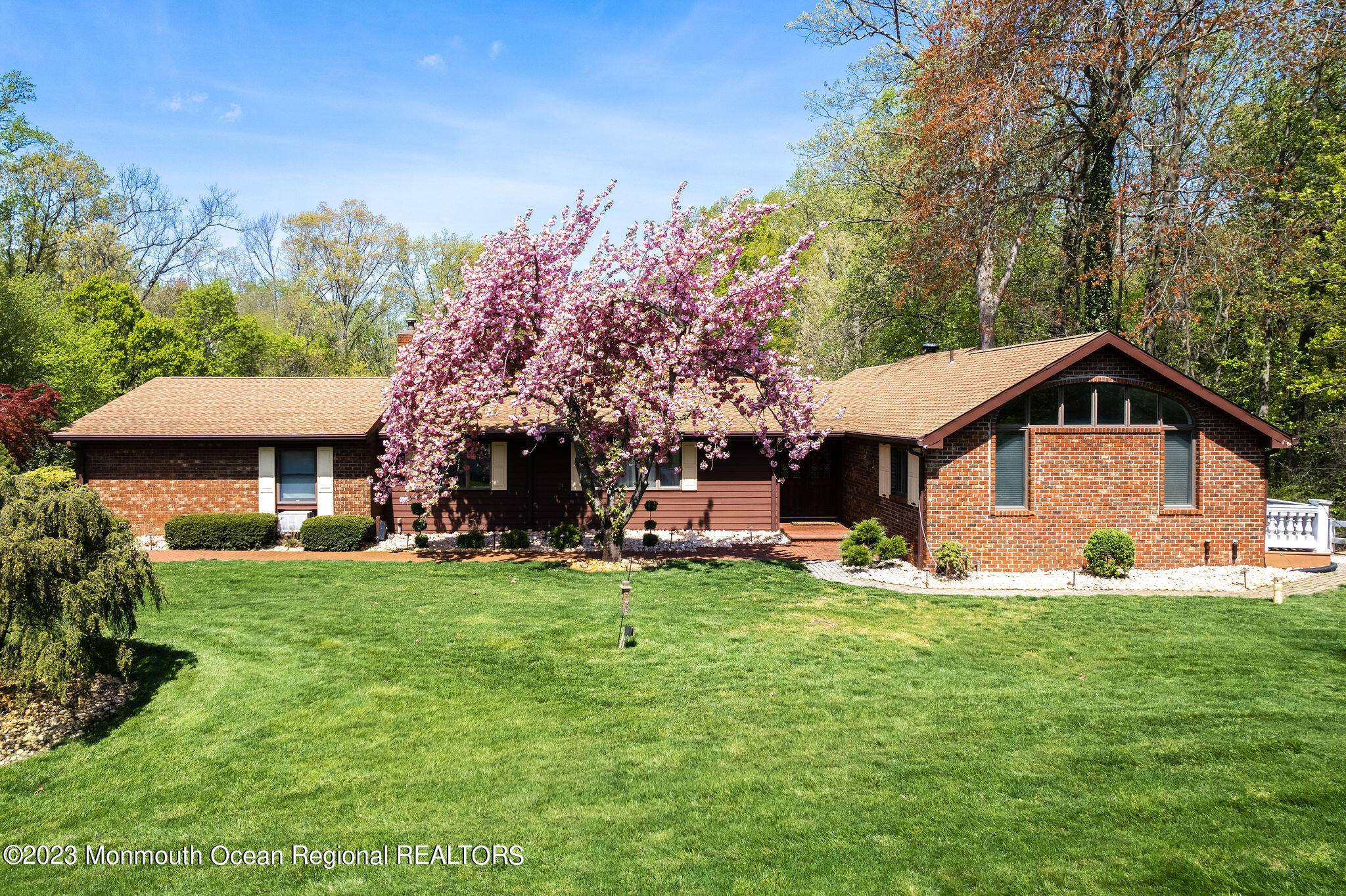 9 Laurel Drive Wrightstown, NJ 08562 - Photo 4 of 66 9Laurel-5