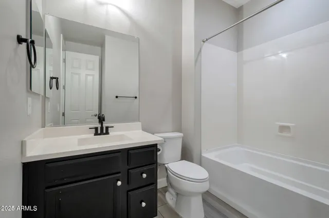 $2,500 | 10519 East Corbin Avenue, Mesa, AZ 85212