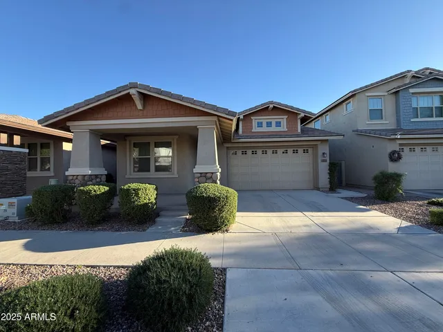$2,500 | 10519 East Corbin Avenue, Mesa, AZ 85212