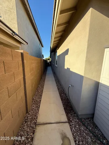 $2,500 | 10519 East Corbin Avenue, Mesa, AZ 85212