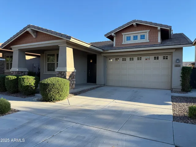 $2,500 | 10519 East Corbin Avenue, Mesa, AZ 85212