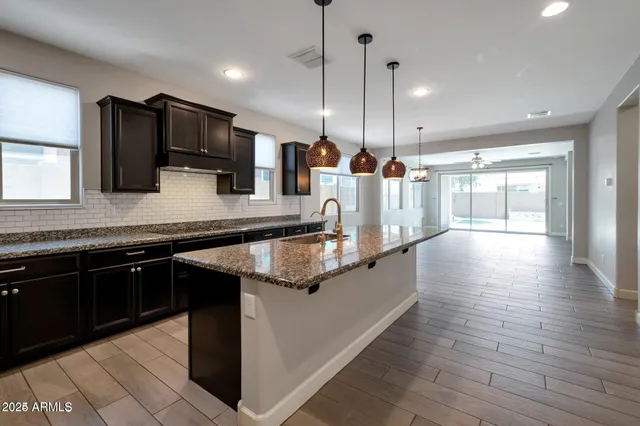 $2,500 | 10519 East Corbin Avenue, Mesa, AZ 85212