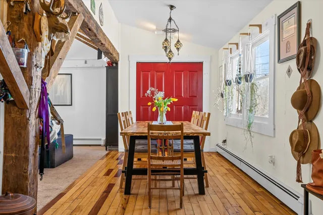 $339,000 | 165 North Main Street, Rochester, VT 05767