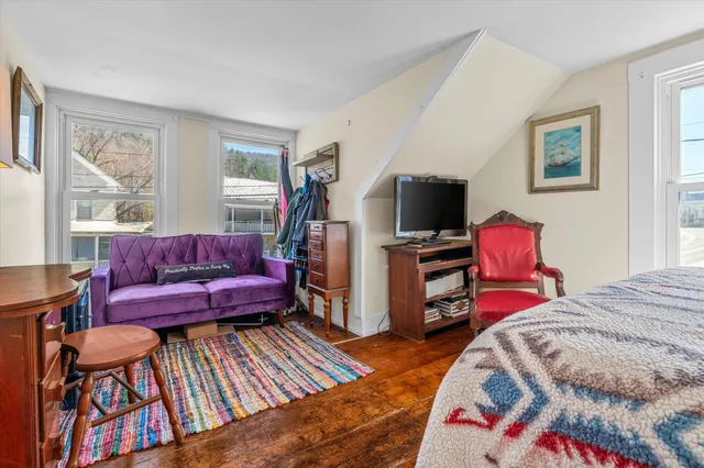 $339,000 | 165 North Main Street, Rochester, VT 05767