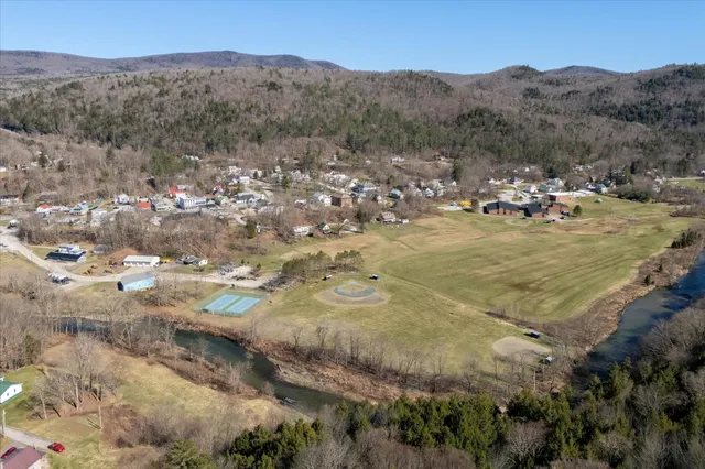 $339,000 | 165 North Main Street, Rochester, VT 05767