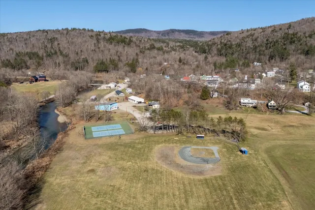 $339,000 | 165 North Main Street, Rochester, VT 05767