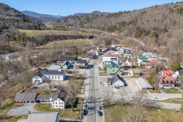 $339,000 | 165 North Main Street, Rochester, VT 05767