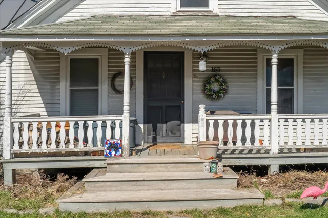$339,000 | 165 North Main Street, Rochester, VT 05767