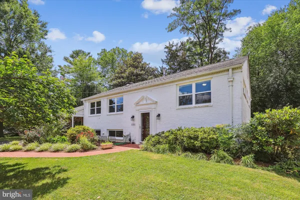 $4,100 | 6916 Southridge Drive, McLean, VA 22101