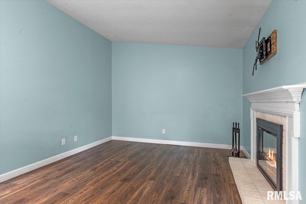 2936 Flowerbrook Court Springfield, IL 62702 - Photo 12 of 31