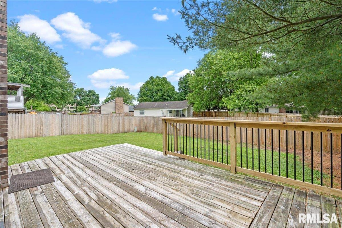 2936 Flowerbrook Court Springfield, IL 62702 - Photo 24 of 31