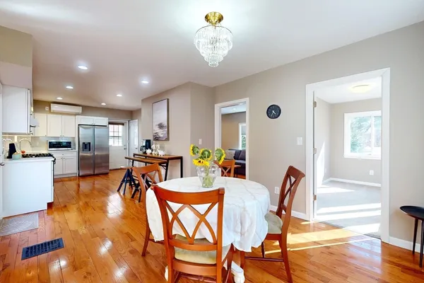 $859,900 | 707 South Street, Waltham, MA 02453