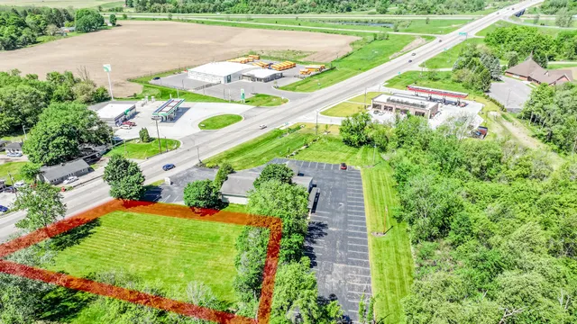 $120,000 | 8759 Highway 31, Berrien Springs, MI 49103