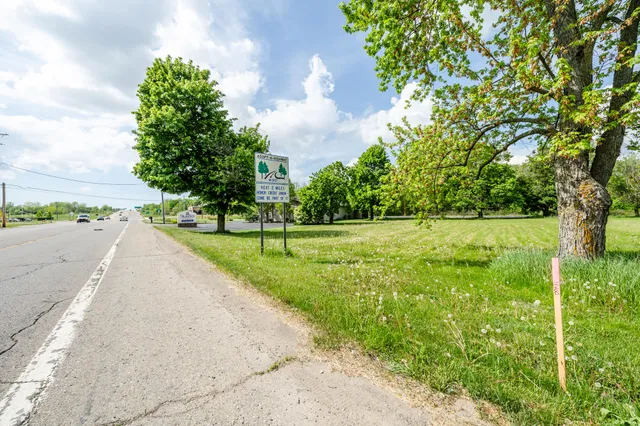 $120,000 | 8759 Highway 31, Berrien Springs, MI 49103