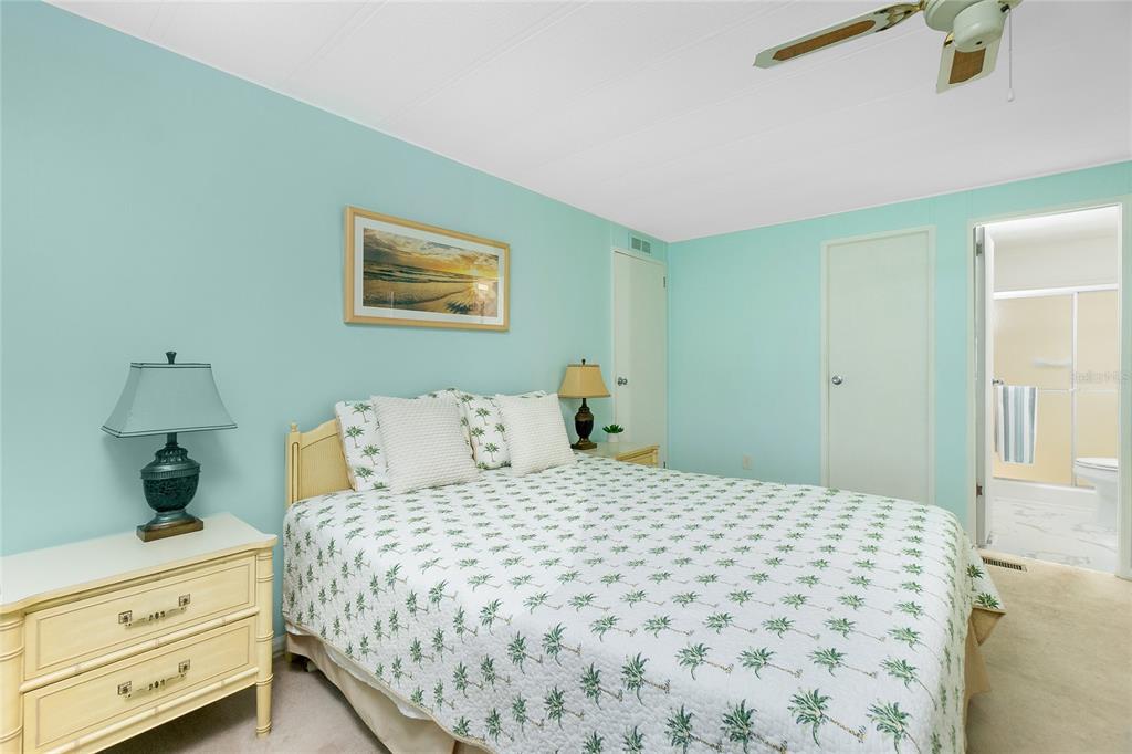 532 Walnut Circle Venice, FL 34285 - Photo 20 of 36