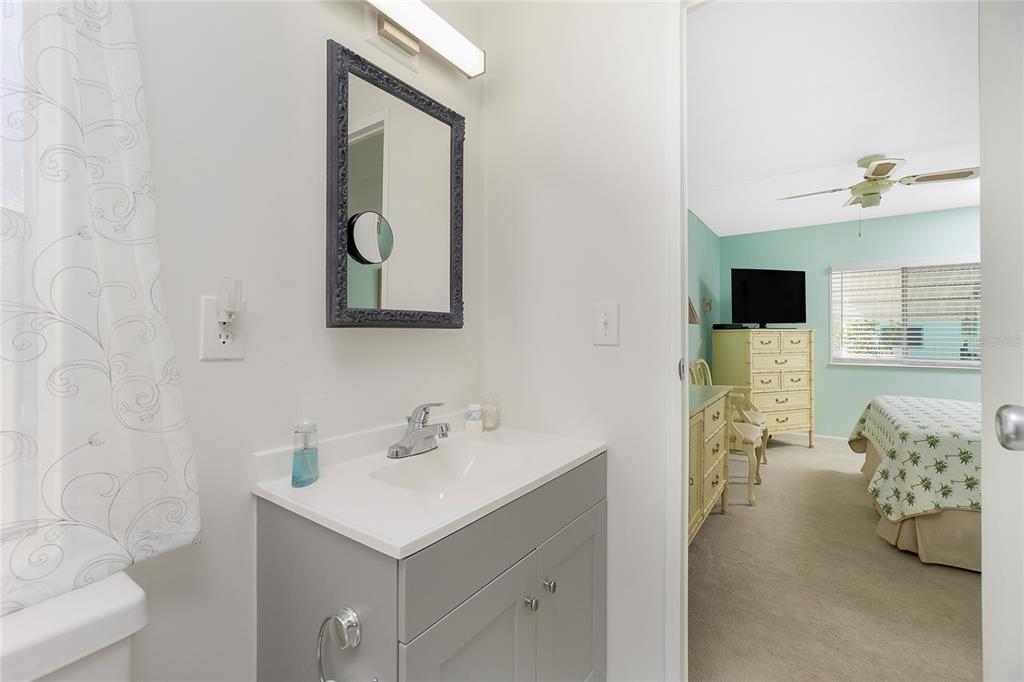 532 Walnut Circle Venice, FL 34285 - Photo 22 of 36