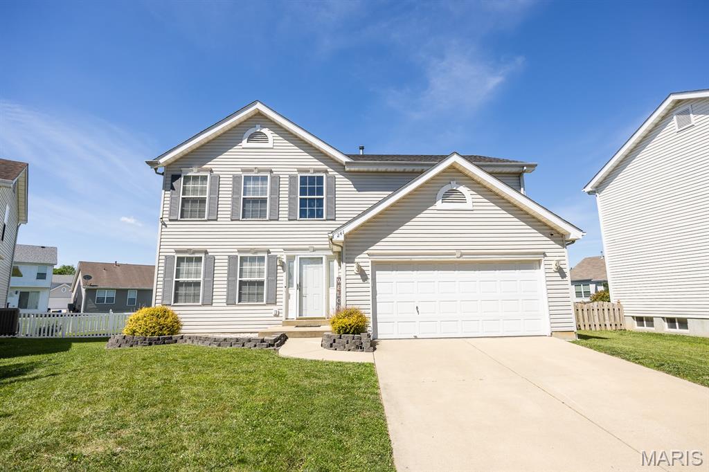 241 Brook Manor Court Belleville, IL 62221 - Photo 2 of 32