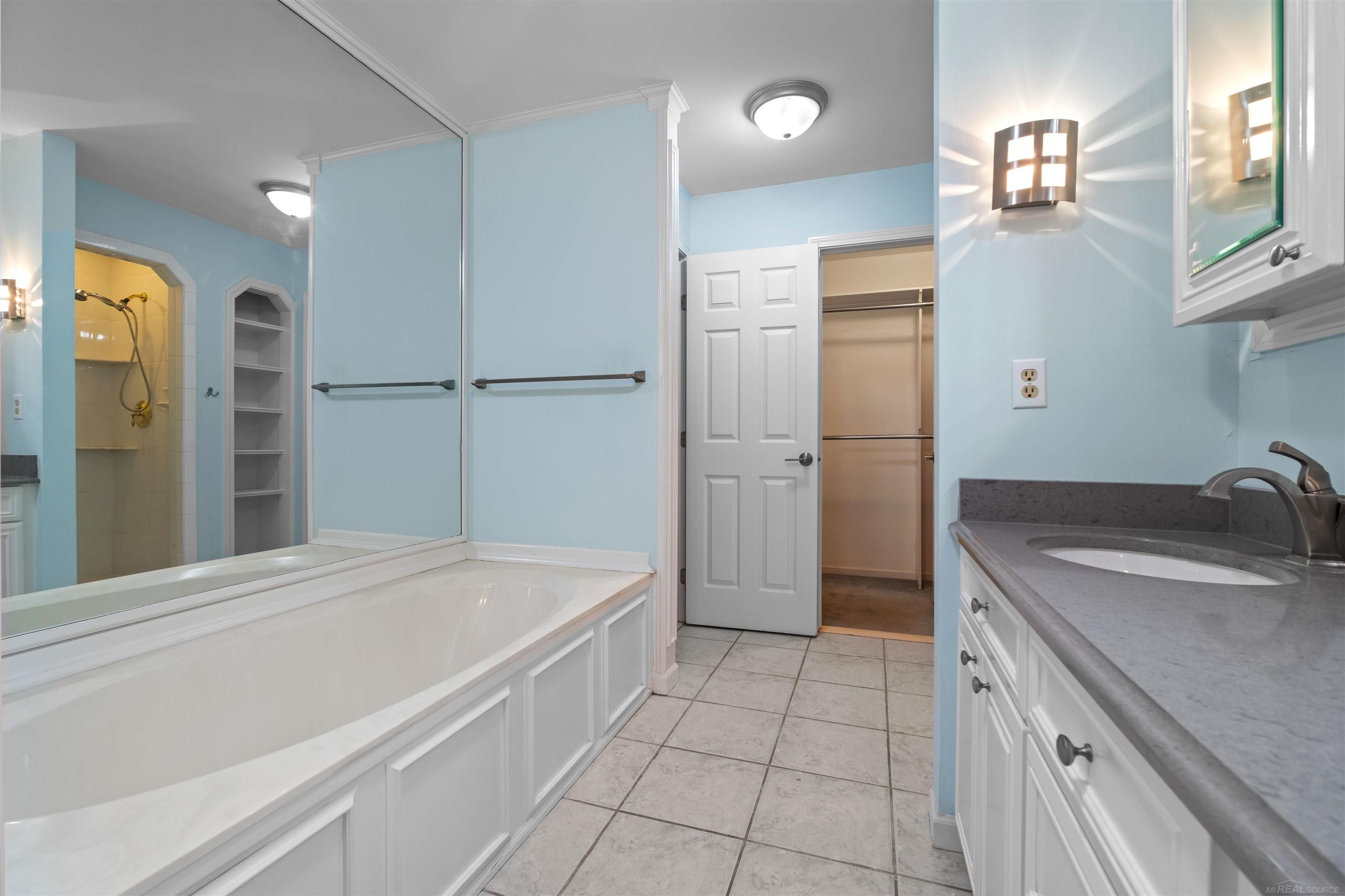 1003 Bedford Road Grosse Pointe Park, MI 48230 - Photo 33 of 70