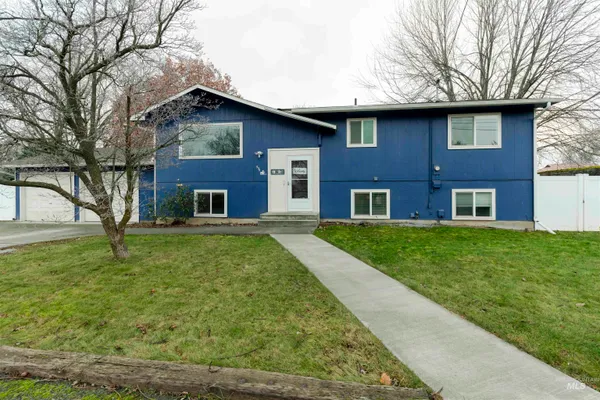 $439,000 | 930 Preston Avenue, Lewiston, ID 83501