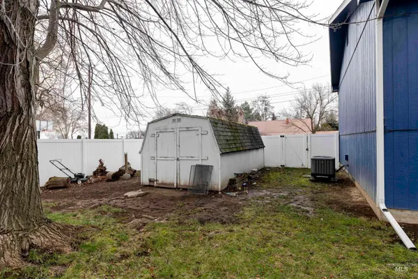 $439,000 | 930 Preston Avenue, Lewiston, ID 83501