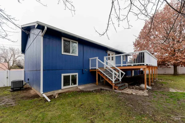 $439,000 | 930 Preston Avenue, Lewiston, ID 83501