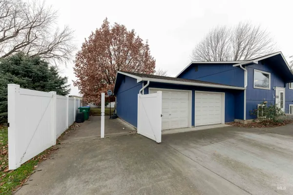 $439,000 | 930 Preston Avenue, Lewiston, ID 83501
