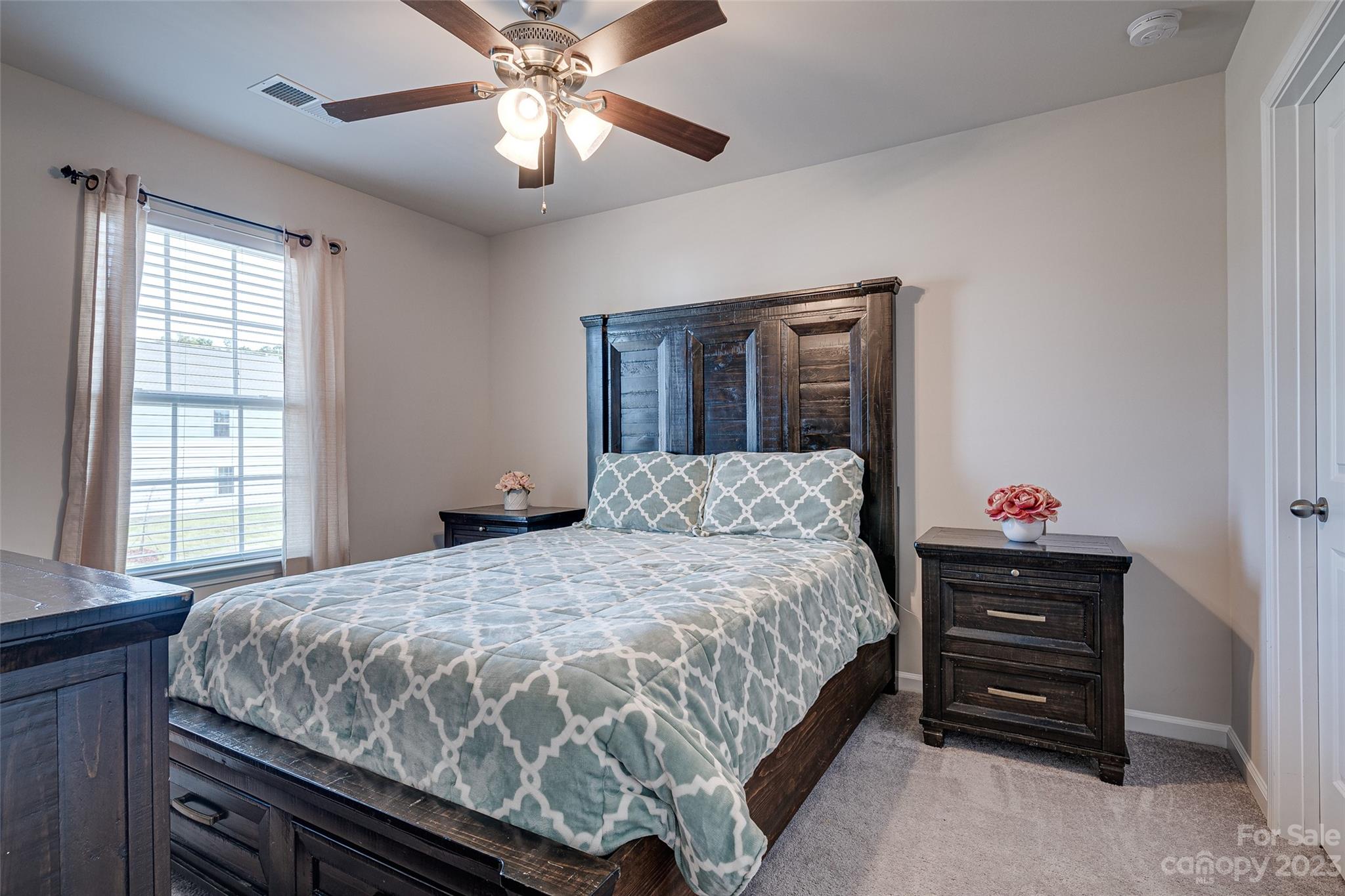 15113 Lake Ridge Road Charlotte, NC 28278 - Photo 34 of 48 Gallery Image 34