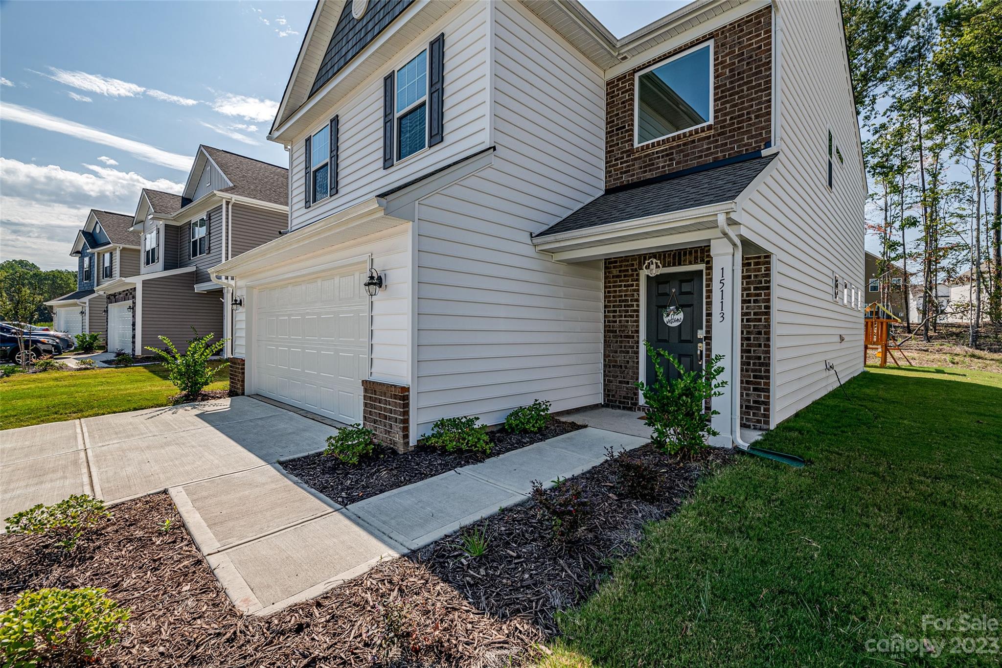 15113 Lake Ridge Road Charlotte, NC 28278 - Photo 4 of 48 Gallery Image 4