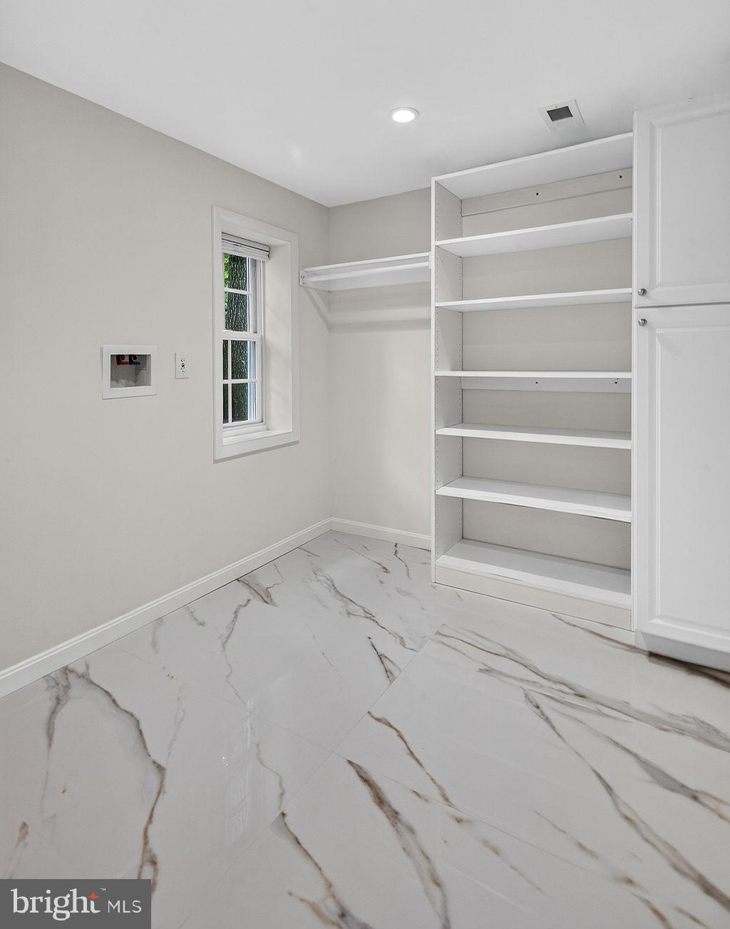 2511 Charlestown Lane Reston, VA 20191 - Photo 40 of 54
