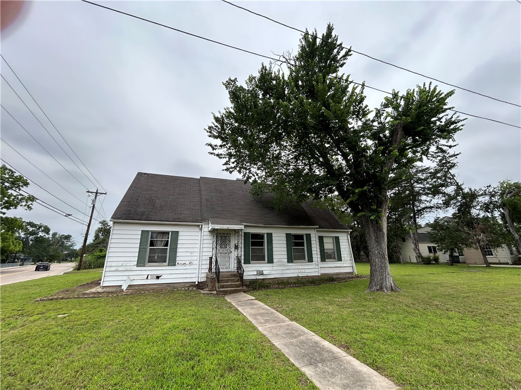 1217 East 27th Street Bryan, TX 77803 - Photo 2 of 17