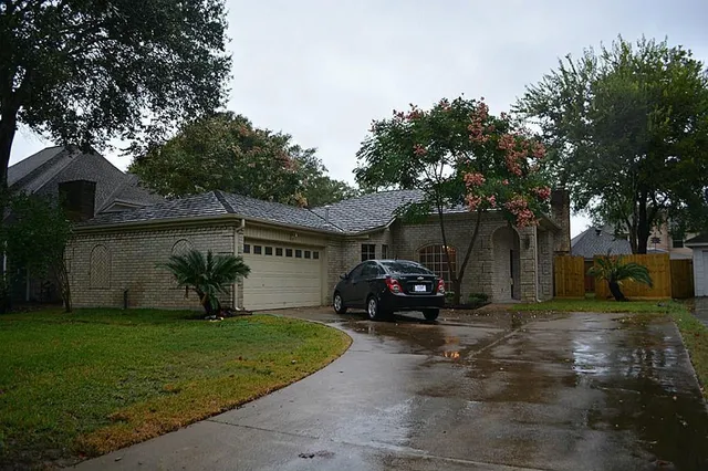$2,300 | 20306 Laurel Lock Drive, Katy, TX 77450