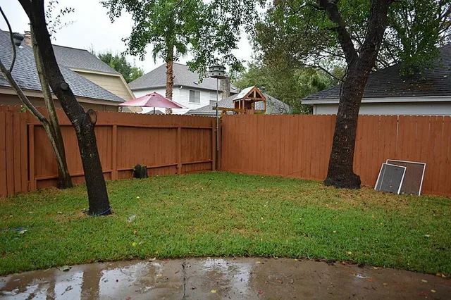 $2,300 | 20306 Laurel Lock Drive, Katy, TX 77450