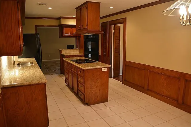 $2,300 | 20306 Laurel Lock Drive, Katy, TX 77450