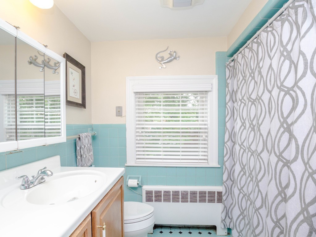 12 Hartlawn Road Boston, MA 02132 - Photo 11 of 16 Gallery Image 11