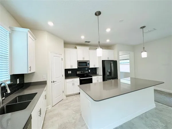 $2,980 | 11823 Charades Street, Orlando, FL 32832