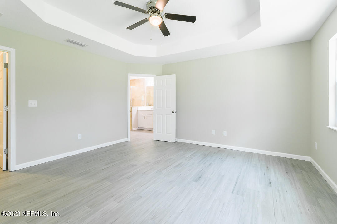 8680 Hipps Road Jacksonville, FL 32244 - Photo 17 of 30 016