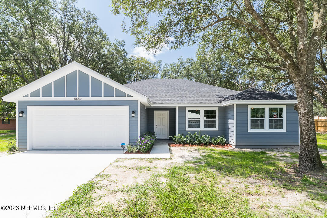 8680 Hipps Road Jacksonville, FL 32244 - Photo 5 of 30 001