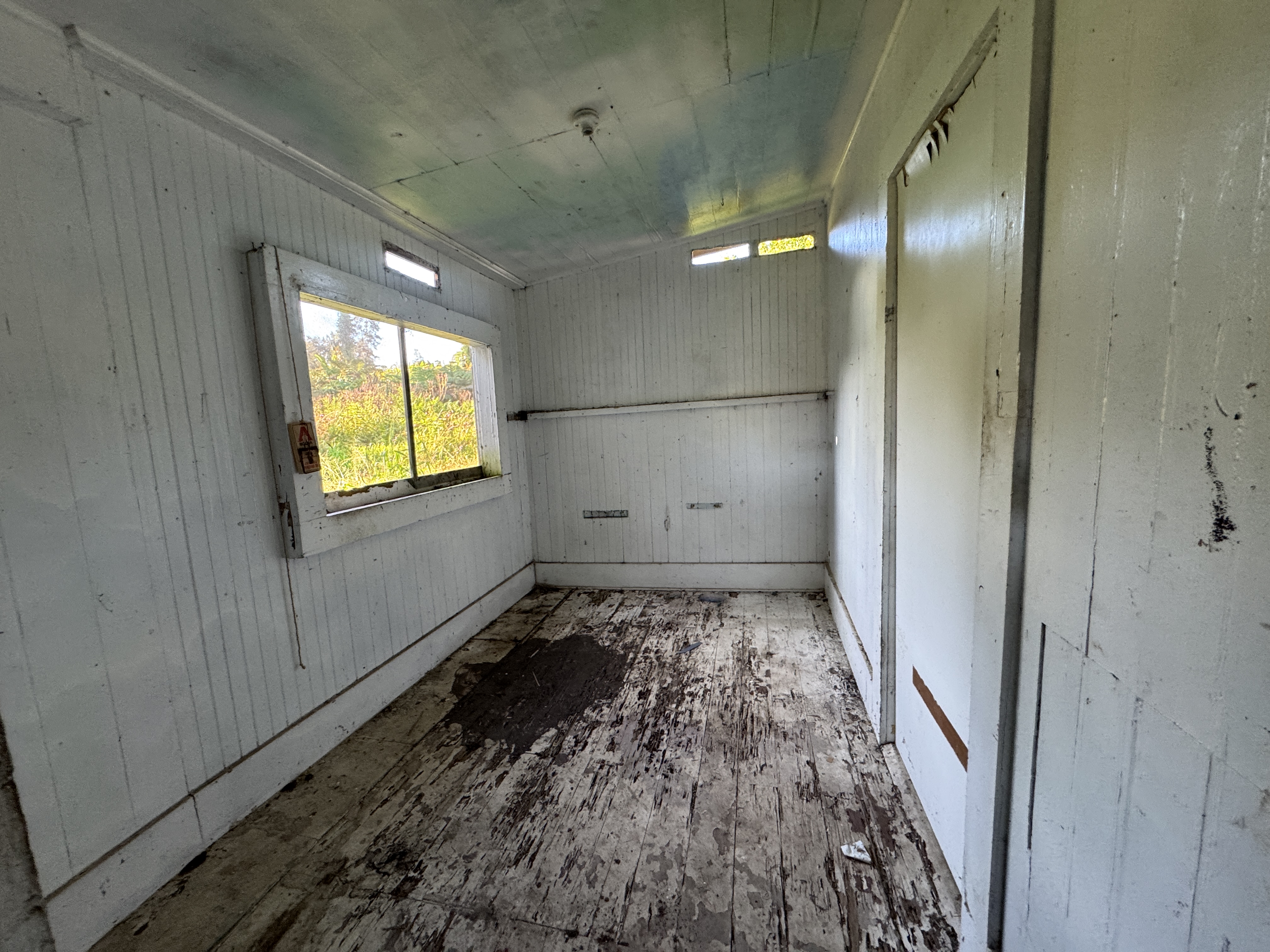 18-1253 Volcano Road Mountain View, HI 96771 - Photo 17 of 23 a view of utility room