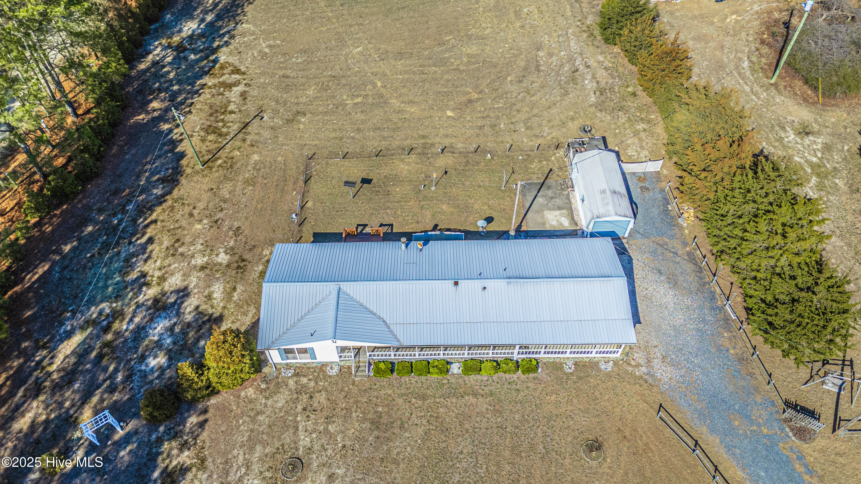 2050 Carthage Road West End, NC 27376 - Photo 49 of 52 DJI_20250214140035_0017_D