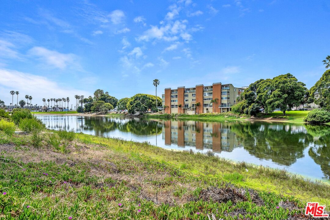 164 63rd Avenue, Unit 2A Playa del Rey, CA 90293 - Photo 33 of 33