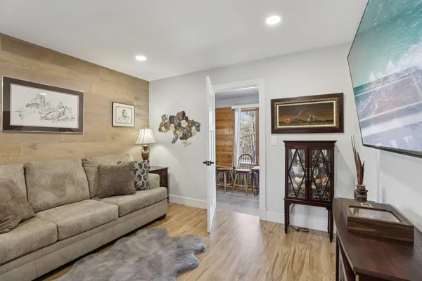 $1,390,000 | S1462 Indian Trail Parkway, Baraboo, WI 53913