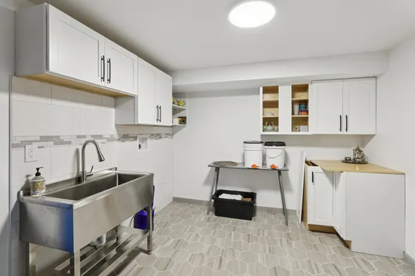 $1,390,000 | S1462 Indian Trail Parkway, Baraboo, WI 53913