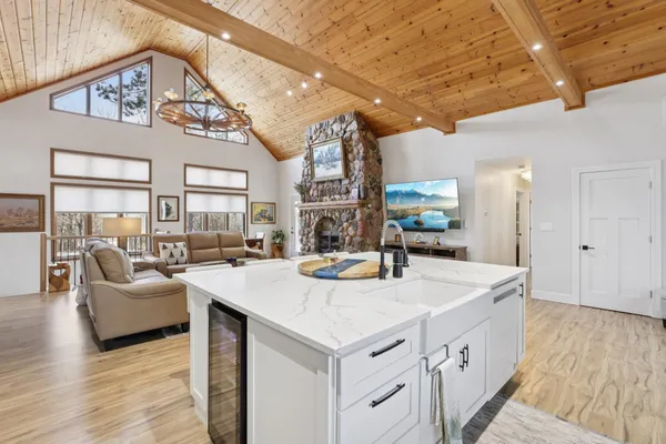 $1,390,000 | S1462 Indian Trail Parkway, Baraboo, WI 53913