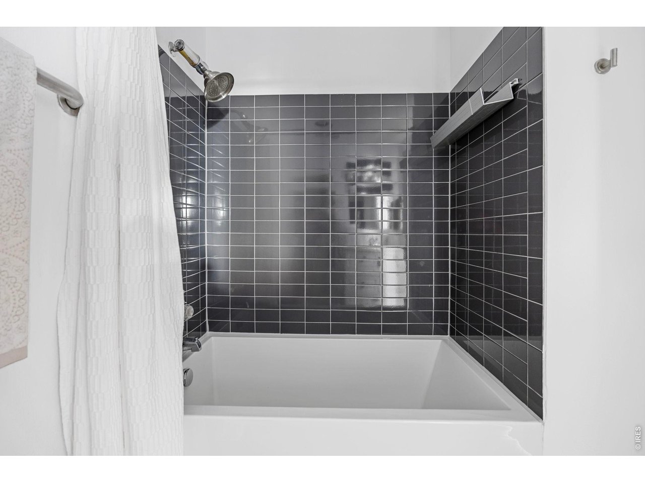 4655 13th Street Boulder, CO 80304 - Photo 17 of 23 a bathroom with a shower