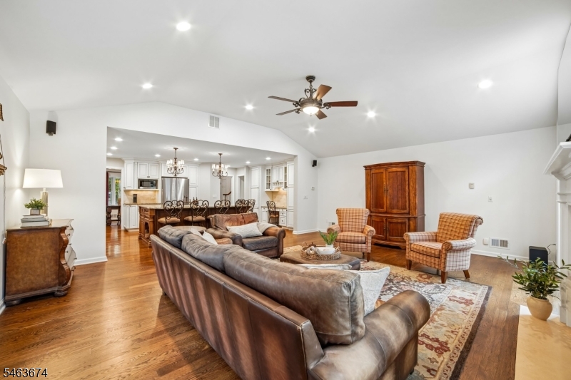 123 Riverbend Road Berkeley Heights, NJ 07922 - Photo 11 of 29 Gallery Image 11