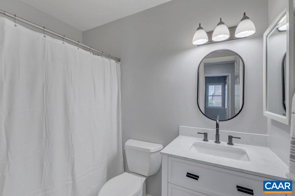 338 Westfield Road Charlottesville, VA 22901 - Photo 12 of 27 Gallery Image 12