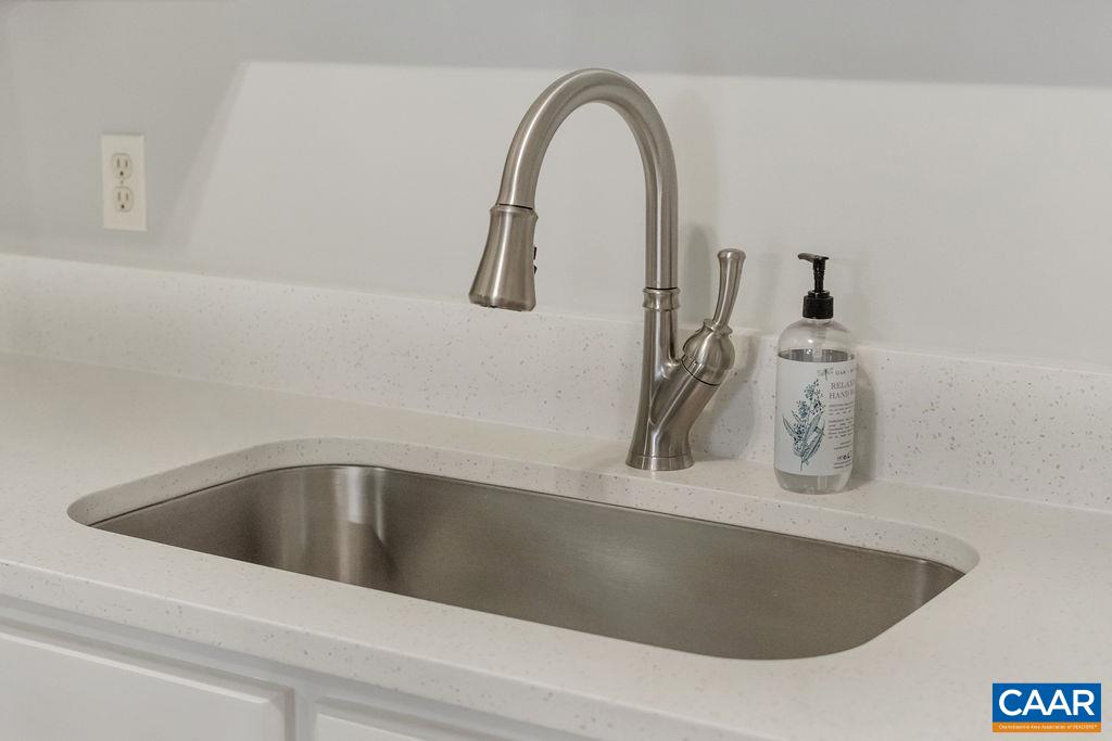 338 Westfield Road Charlottesville, VA 22901 - Photo 5 of 27 Gallery Image 5